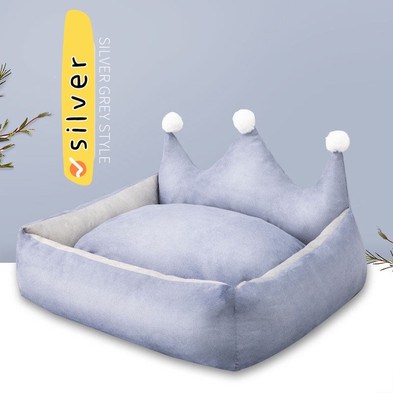 Soft Plush Crown Cat Bed