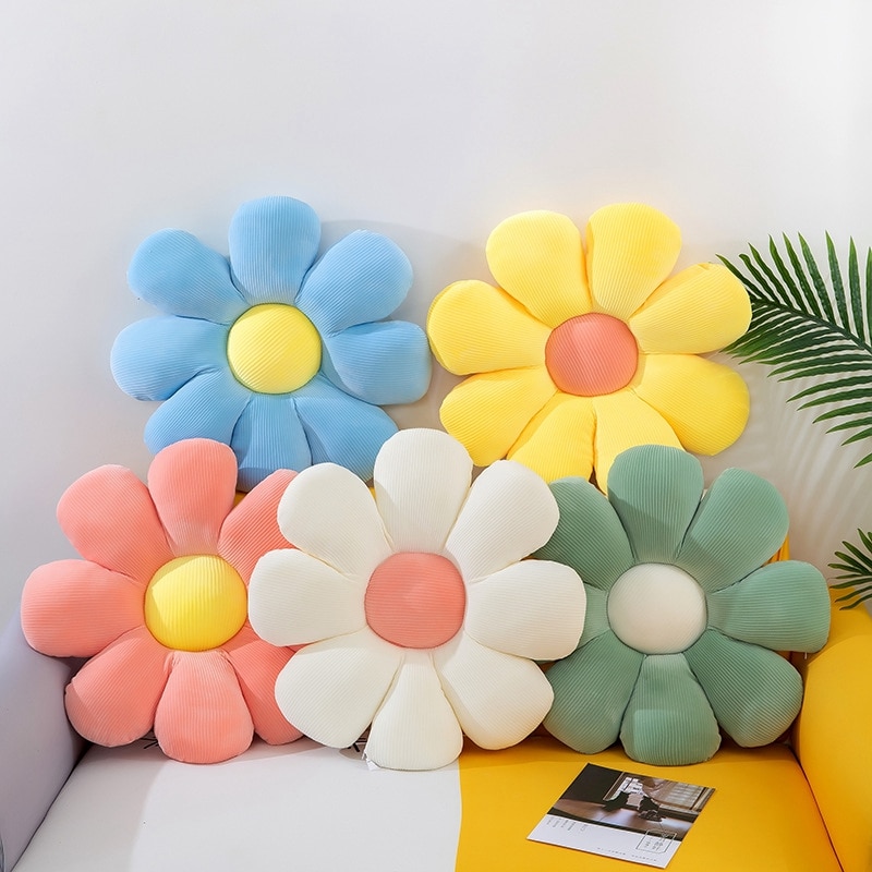 Soft Plush Daisy Throw Pillow