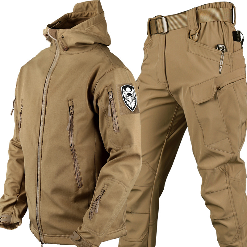 Soft Shell Autumn and Winter Plush Thickened Mountaineering Tactics Training Breathable Windproof Charge Suit Soft Shell Autumn and Winter Plush Thickened Mountaineering Tactics Training Breathable Windproof Charge Suit