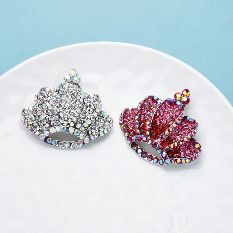 Sparkling Rhinestone Crown Brooch Pin