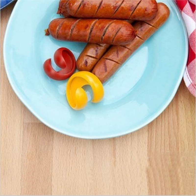 Spiral Hot Dog Cutters Set (2pcs) Spiral Hot Dog Cutters Set (2pcs)