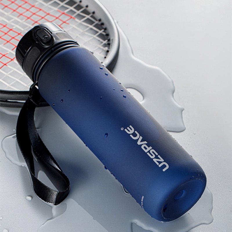Sports Water Bottle with Fruit Strainer Sports Water Bottle with Fruit Strainer