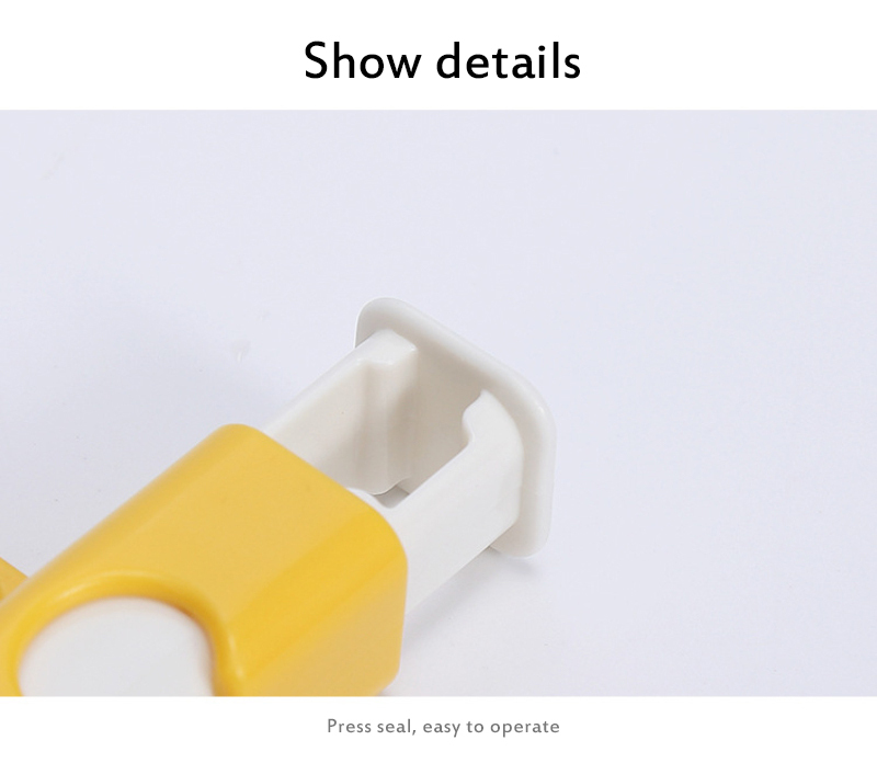 Spring Loaded Bread Bag Closure (3 pcs) Spring Loaded Bread Bag Closure (3 pcs)