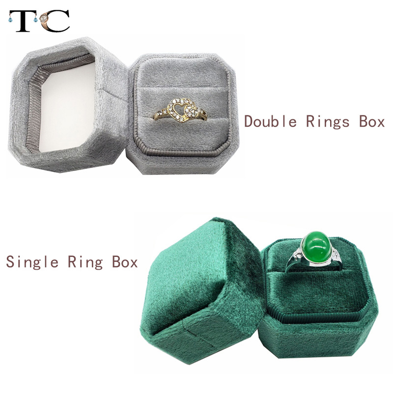 Square Shaped Velvet Ring Holder