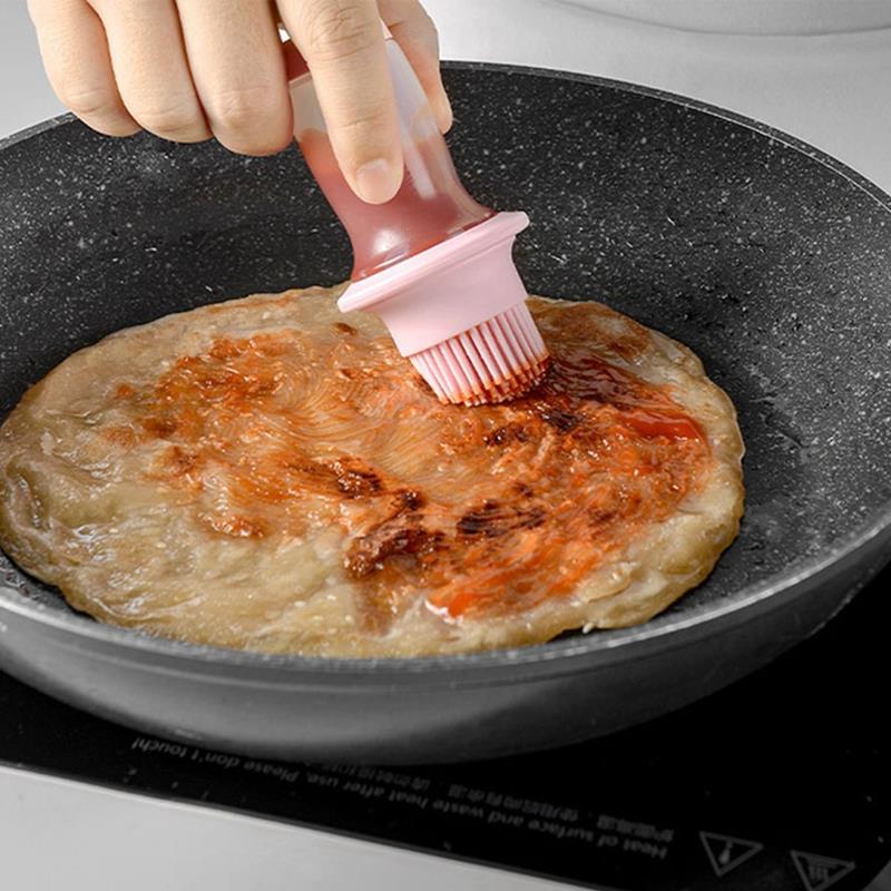Squeeze Bottle Basting Brush for Grilling Squeeze Bottle Basting Brush for Grilling