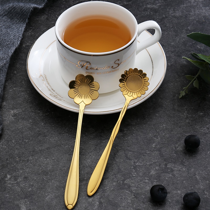 Stainless Flower Spoons Set (8pcs)