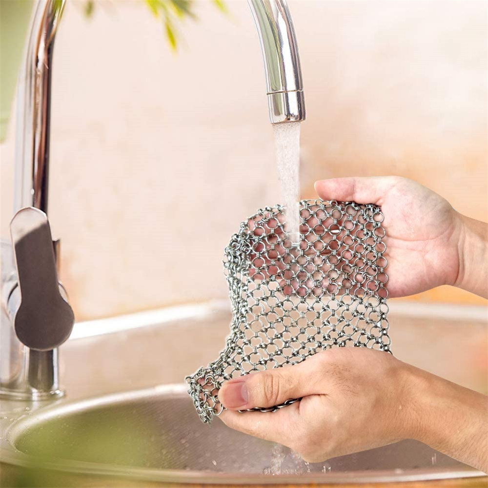 Stainless Steel Cast Iron Scrubber Chainmail Stainless Steel Cast Iron Scrubber Chainmail