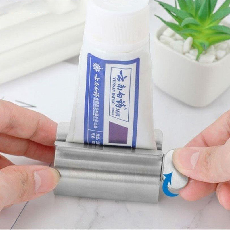 Stainless Steel Rolling Toothpaste Squeezer and Holder Stainless Steel Rolling Toothpaste Squeezer and Holder
