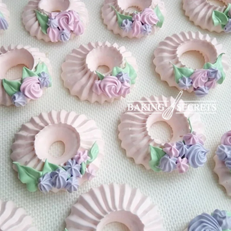 Stainless Steel Romeo Flower Mouth Pastry Nozzles for Confectionery Pastry and Bakery Accessories Cake Tools Utensils