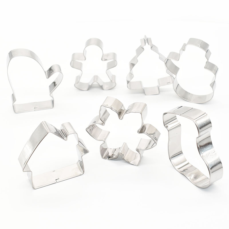 Stainless Steel Xmas Cookie Cutters (5Pcs) Stainless Steel Xmas Cookie Cutters (5Pcs)