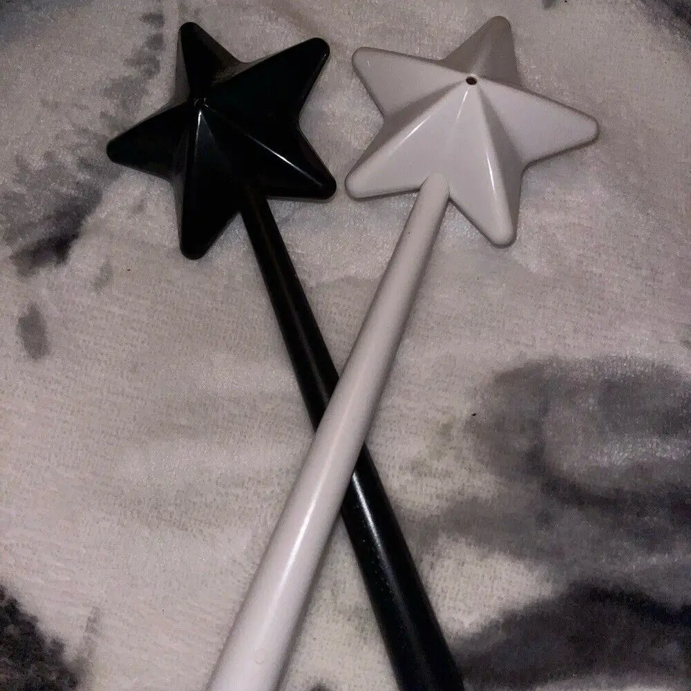 Star Wand Salt and Pepper Shakers (2pcs)