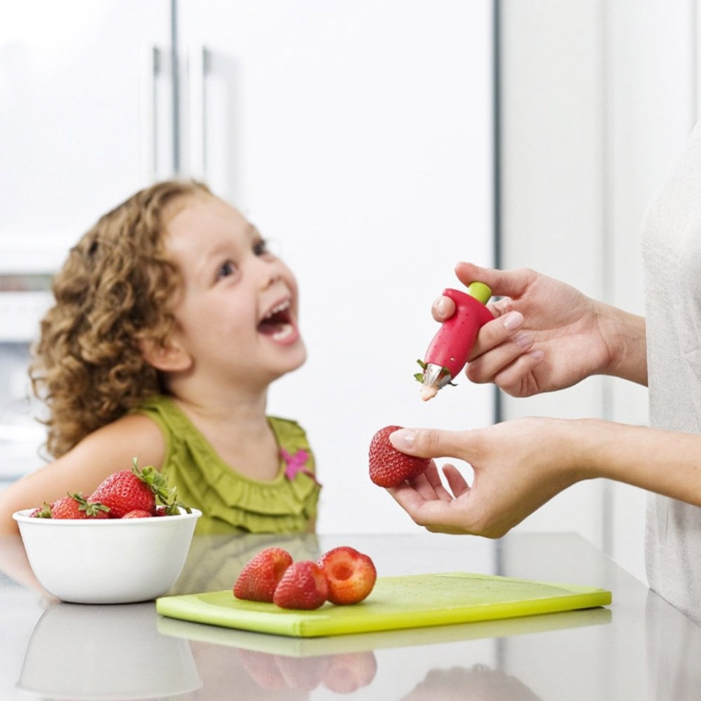 Strawberry Stem Remover Kitchen Tool
