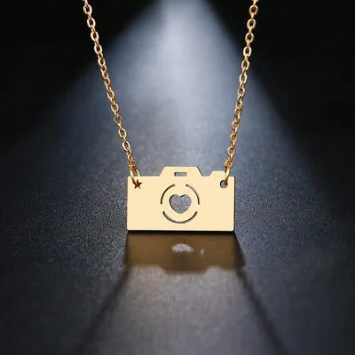 Stylish Camera Pendant Necklace Stylish Camera Pendant Necklace