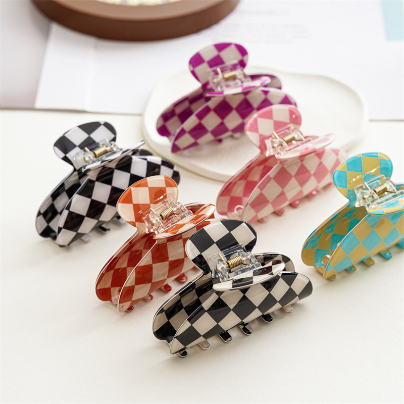 Stylish Checkered Hair Claw Accessory