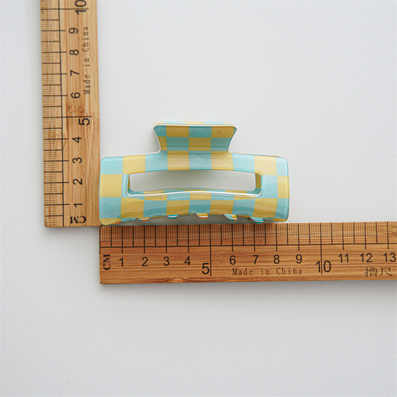 Stylish Checkered Hair Claw Accessory
