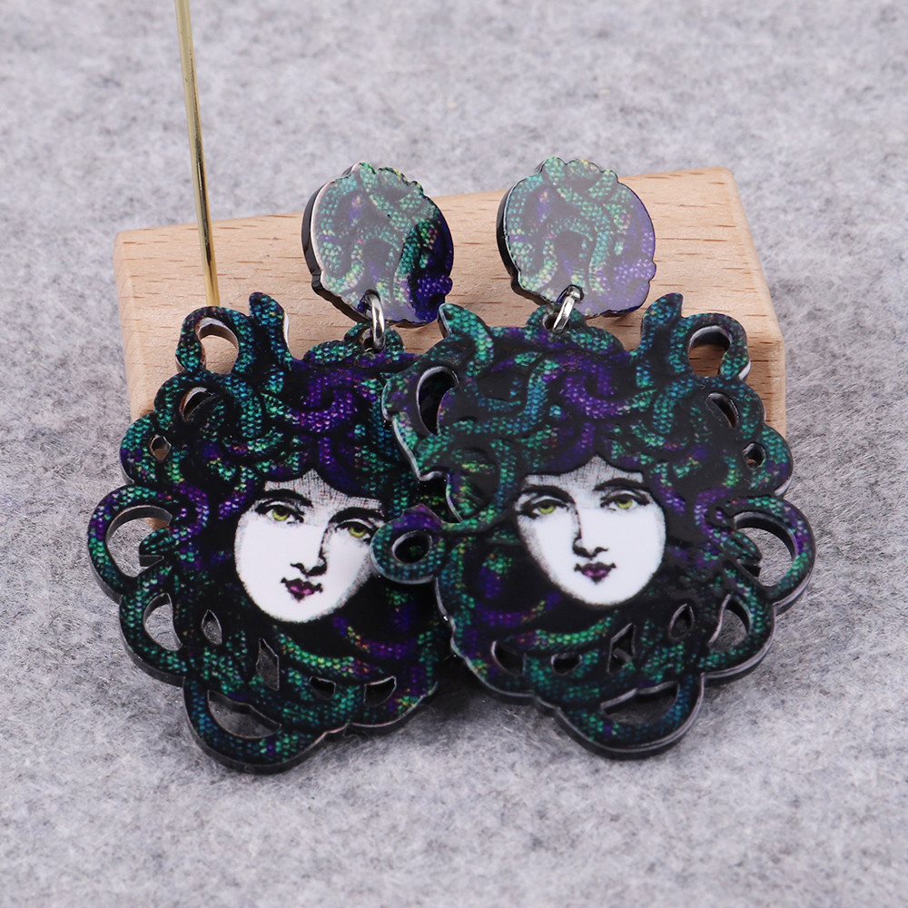 Stylish Dangling Medusa Earrings (2 pcs)