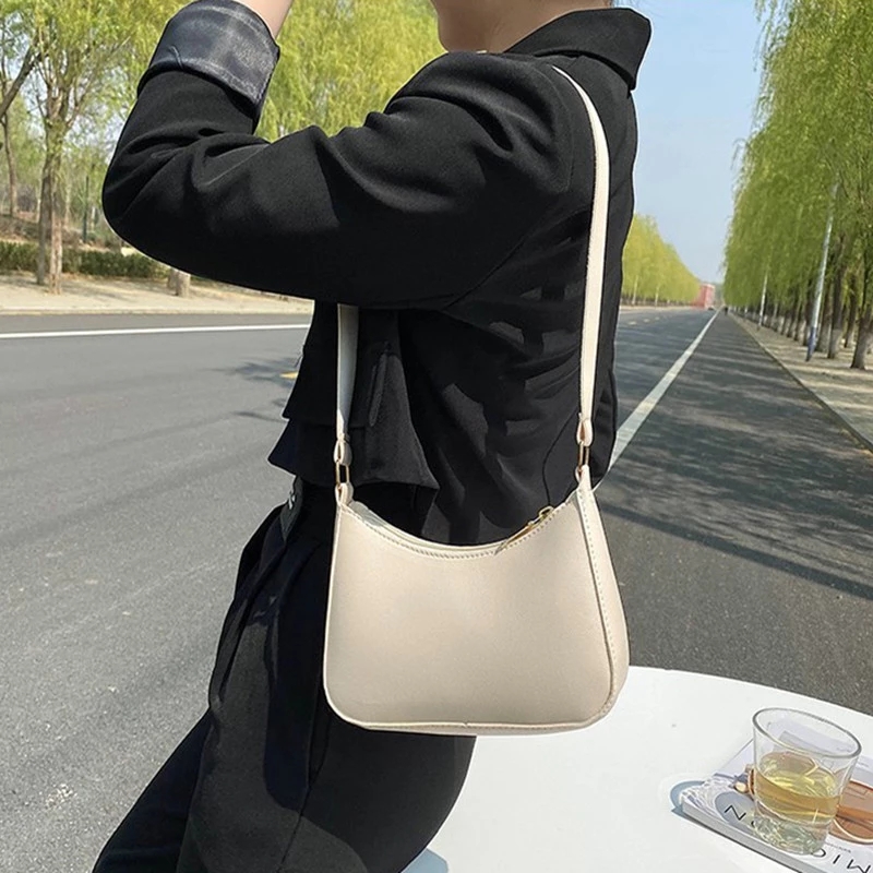 Stylish Small Leather Shoulder Bag for Ladies