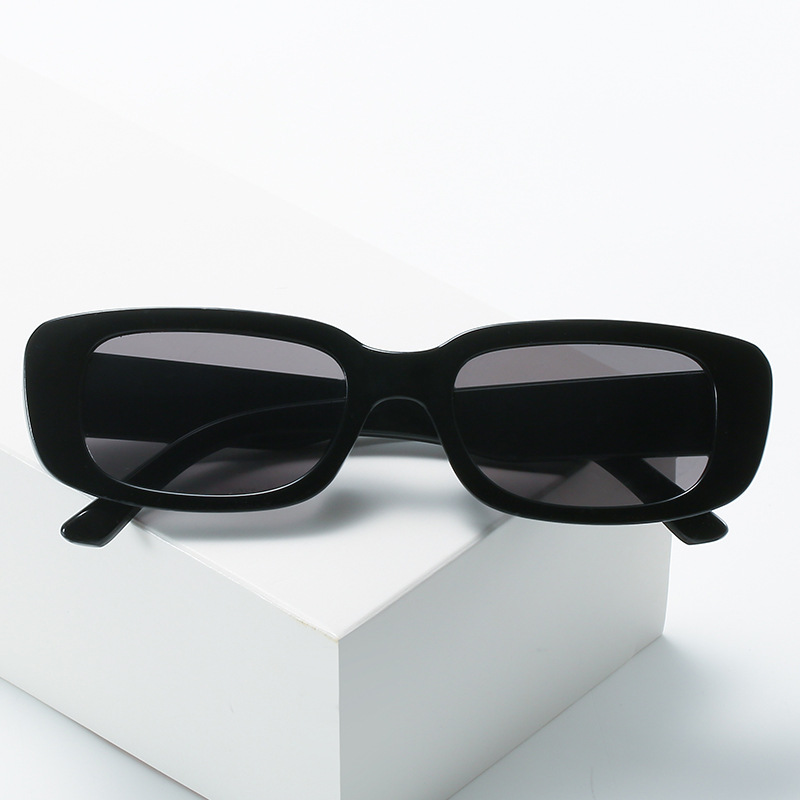 Stylish Women's Square Sunglasses