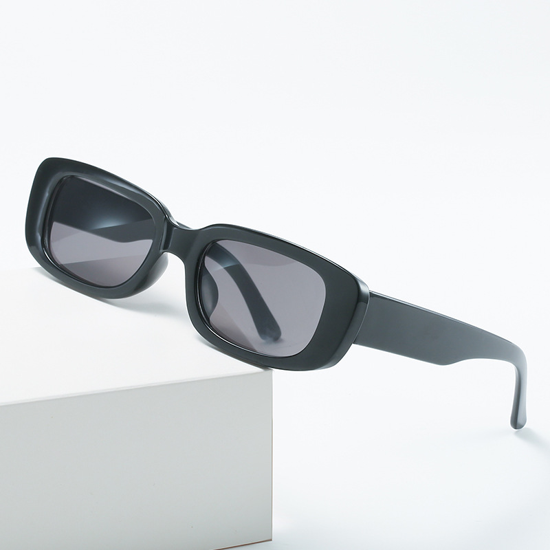 Stylish Women's Square Sunglasses