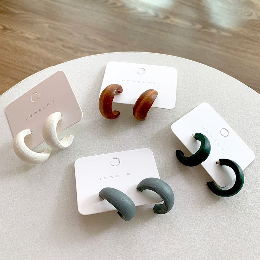 Stylish Wooden Hoop Earrings (1 Pair)
