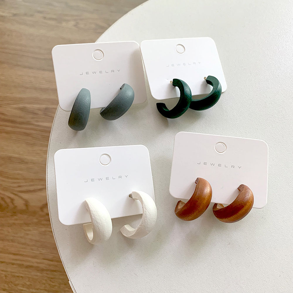Stylish Wooden Hoop Earrings (1 Pair)