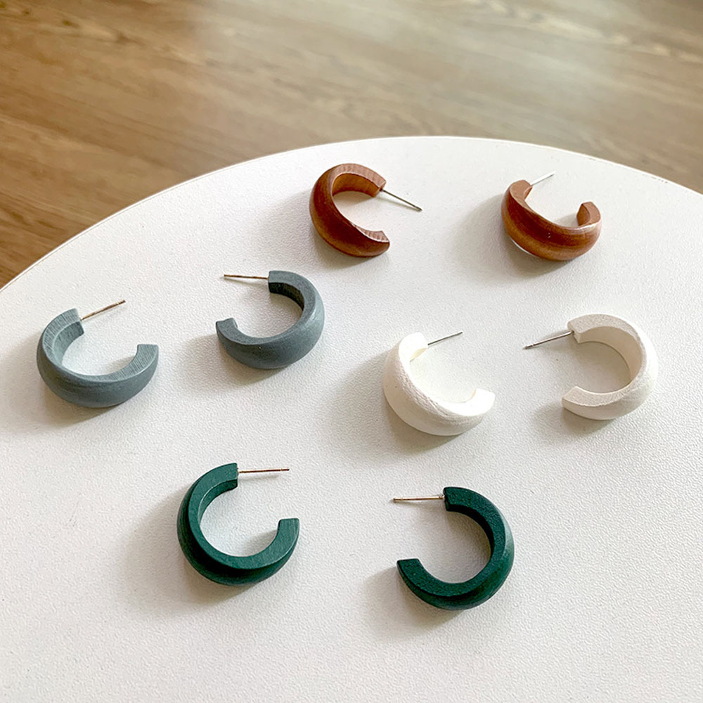 Stylish Wooden Hoop Earrings (1 Pair)