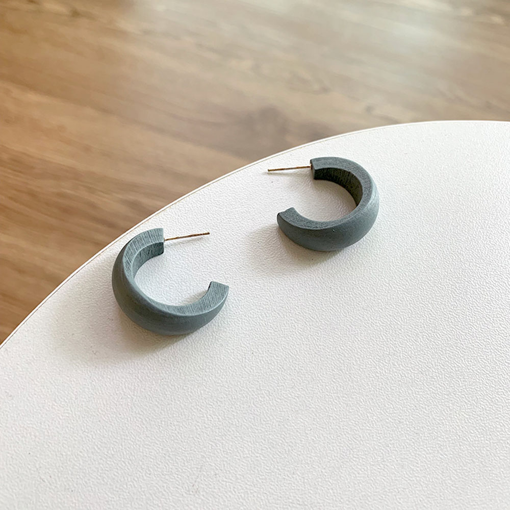 Stylish Wooden Hoop Earrings (1 Pair)