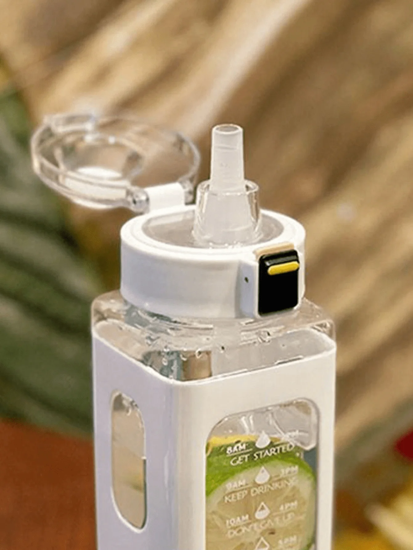 Summer Sports Water Cup Square Portable Straw Bottle Large Capacity Plastic Beverage Summer Sports Water Cup Square Portable Straw Bottle Large Capacity Plastic Beverage