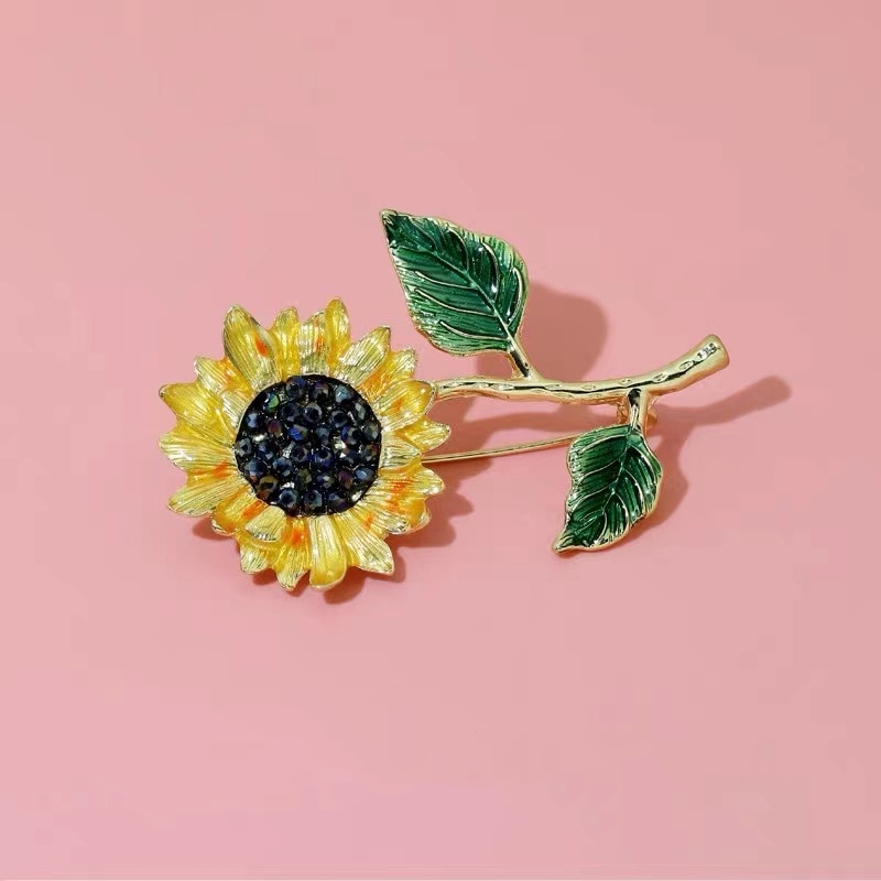 Sunflower Brooch Ladies Fashion Jewelry