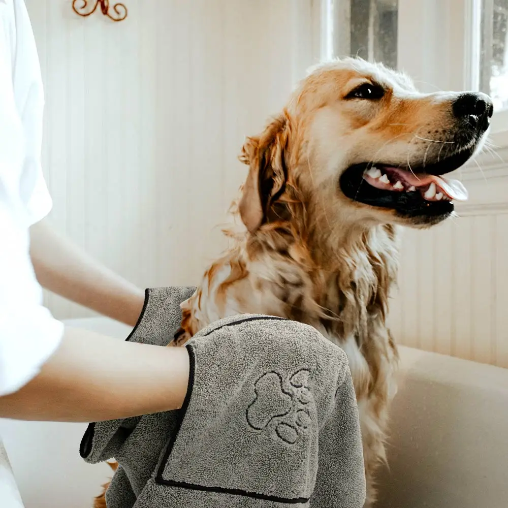 Super Absorbent Big Puppy Pet Dog Towel Bathrobe Bath Towels Quick-Drying Cat Bath Towel Bath Supplies Dog Towel Super Absorbent Big Puppy Pet Dog Towel Bathrobe Bath Towels Quick-Drying Cat Bath Towel Bath Supplies Dog Towel