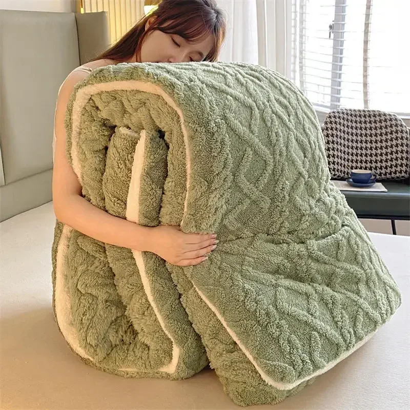 Super Thick Winter Warm Blanket for Bed Artificial Lamb Cashmere Weighted Blankets Soft Comfortable Warmth Quilt Super Thick Winter Warm Blanket for Bed Artificial Lamb Cashmere Weighted Blankets Soft Comfortable Warmth Quilt