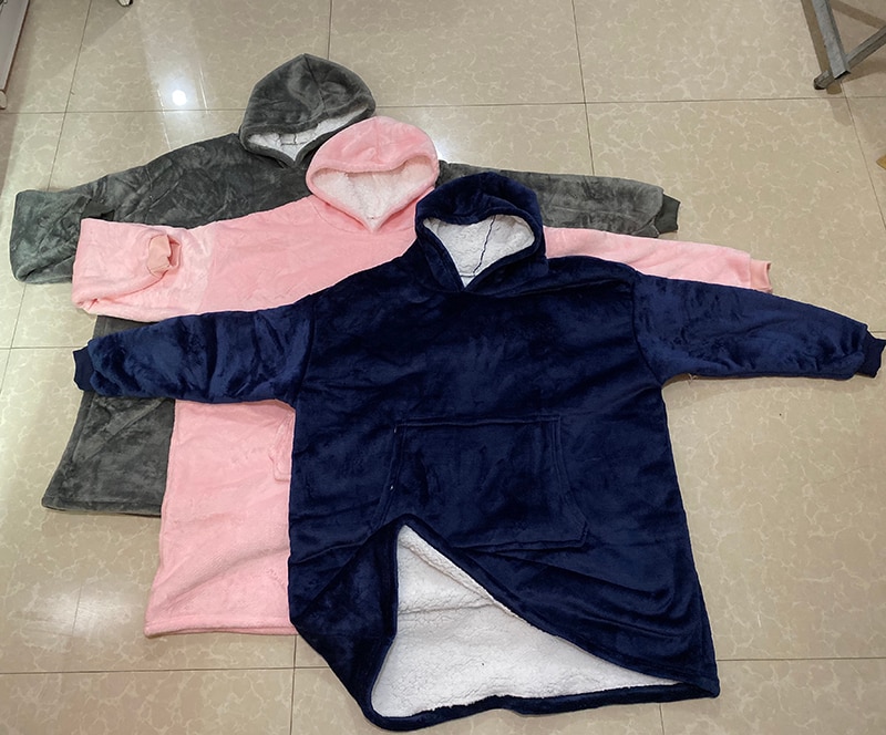 Sweatshirt Blanket Plush Warm Hoodie Sweatshirt Blanket Plush Warm Hoodie