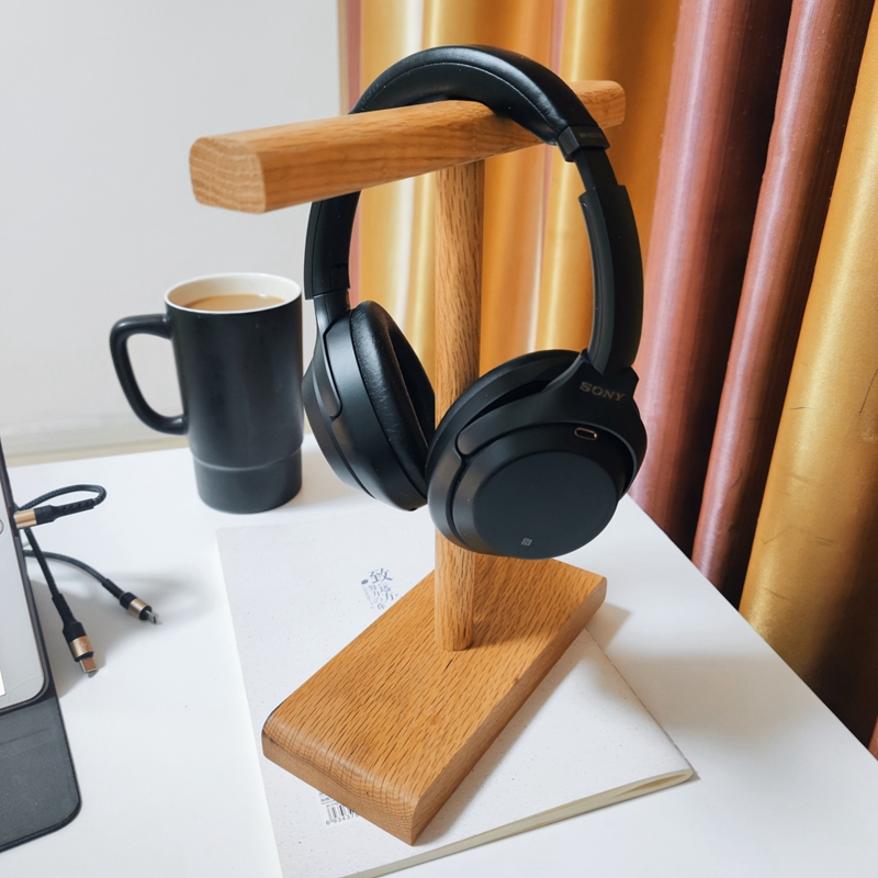 T Shaped Wooden Headphone Holder T Shaped Wooden Headphone Holder