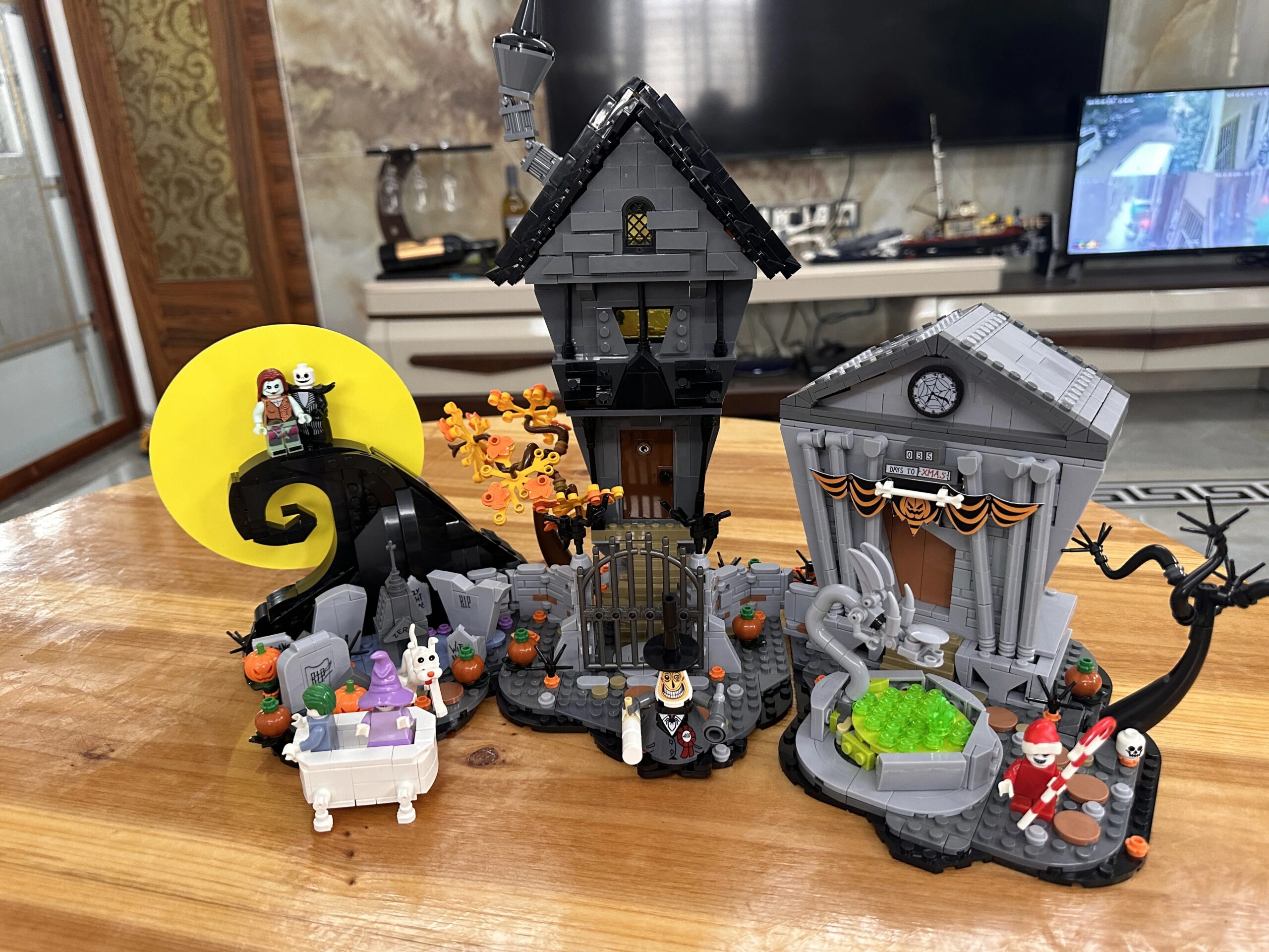 The Nightmare Before Christmas Model Building Blocks Hut Diy Bricks Toy Christmas Halloween Home Decoration Gifts