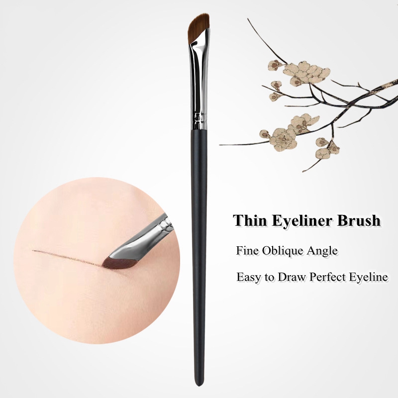 Thin Angled Eyeliner Brush Thin Angled Eyeliner Brush