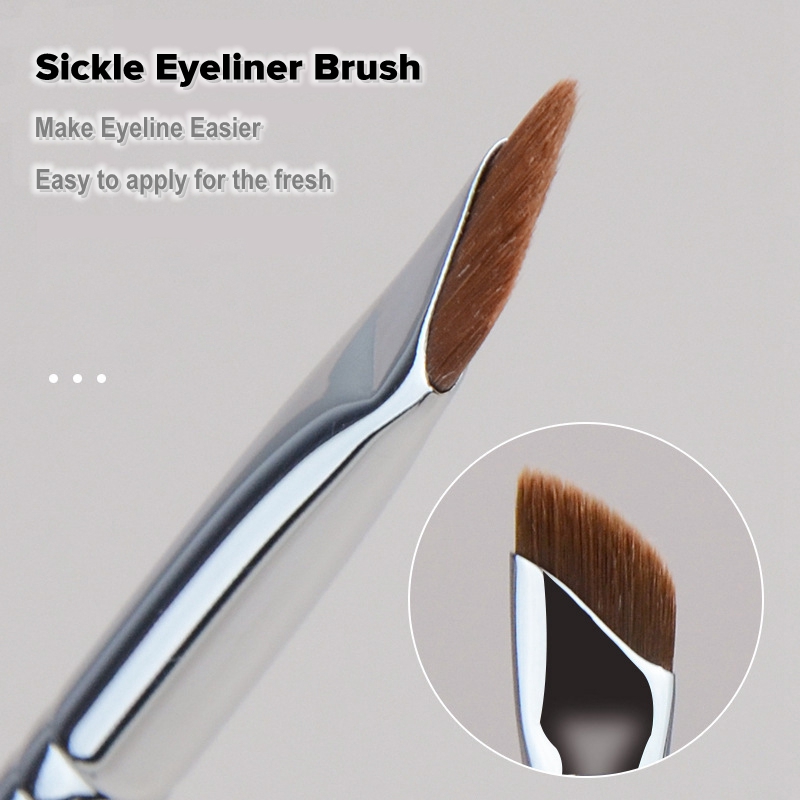 Thin Angled Eyeliner Brush Thin Angled Eyeliner Brush