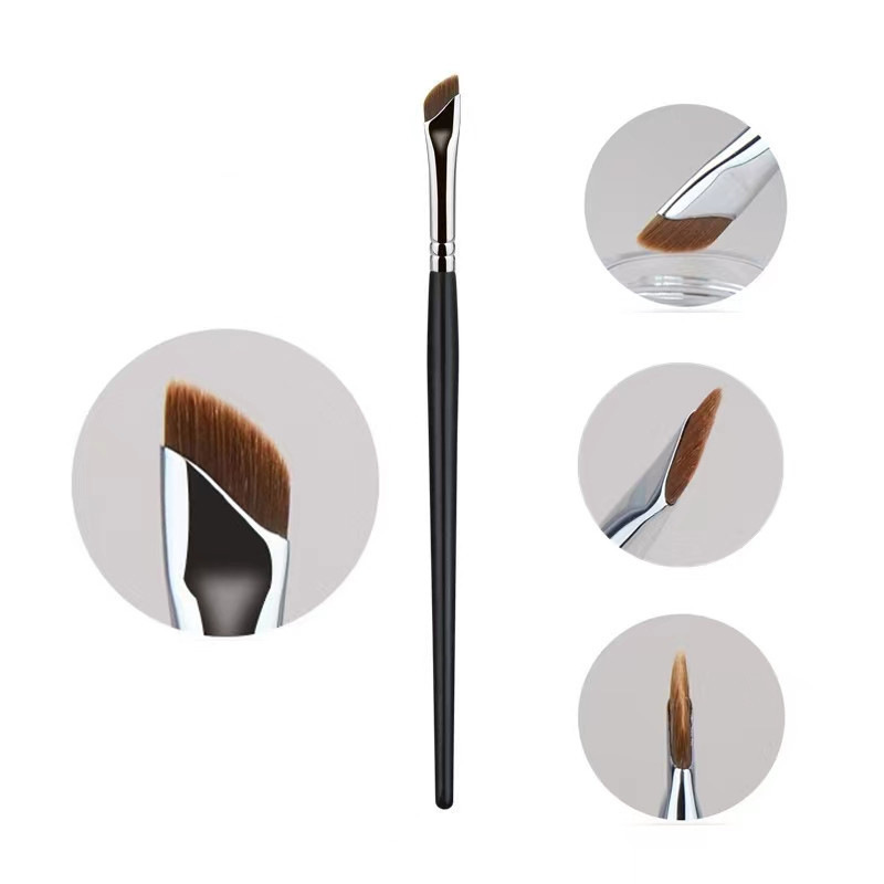 Thin Angled Eyeliner Brush Thin Angled Eyeliner Brush