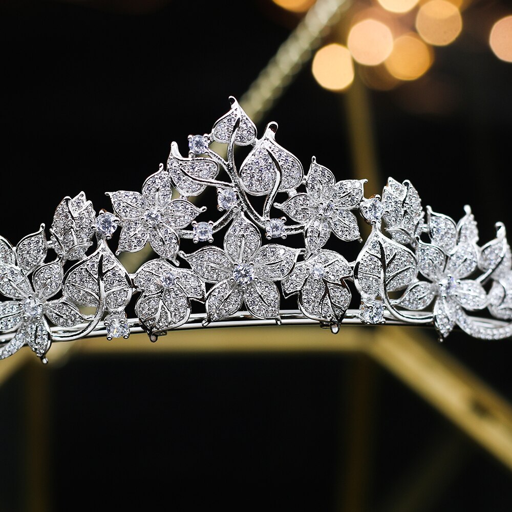Tiara Headband Elegant Hair Accessory Tiara Headband Elegant Hair Accessory