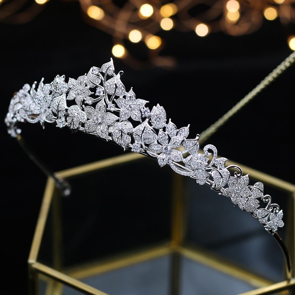 Tiara Headband Elegant Hair Accessory Tiara Headband Elegant Hair Accessory
