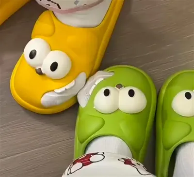 Tongue Kiss Slippers Big Eye Dog Slippers,Cute Funny Big Eye Dog Fun Cartoon Package Head Eva Slippers For Women Tongue Kiss Slippers Big Eye Dog Slippers,Cute Funny Big Eye Dog Fun Cartoon Package Head Eva Slippers For Women
