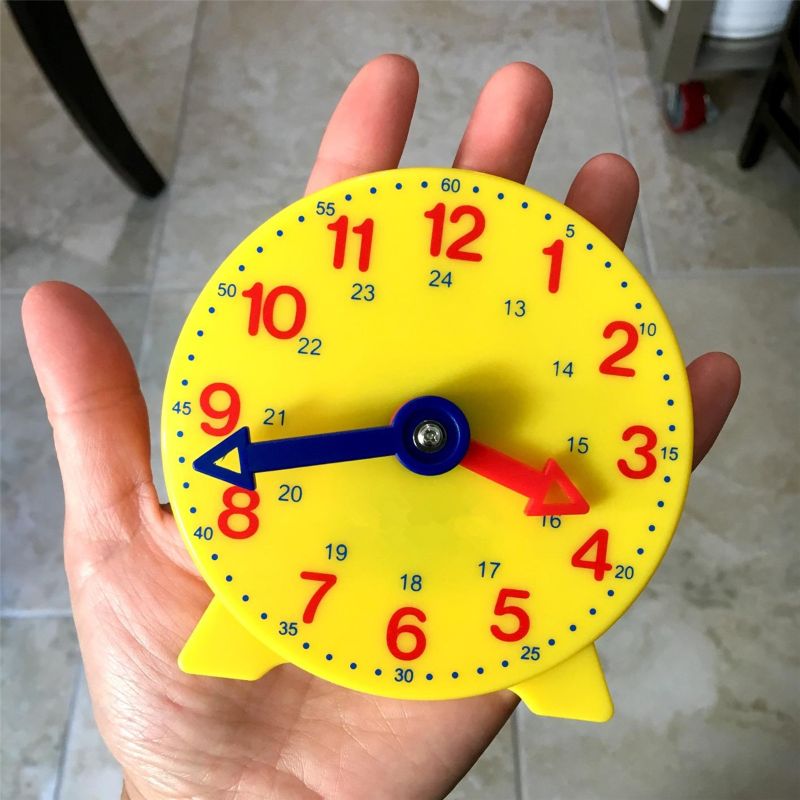 Toy Clock for Learning 12/24 Hour Design