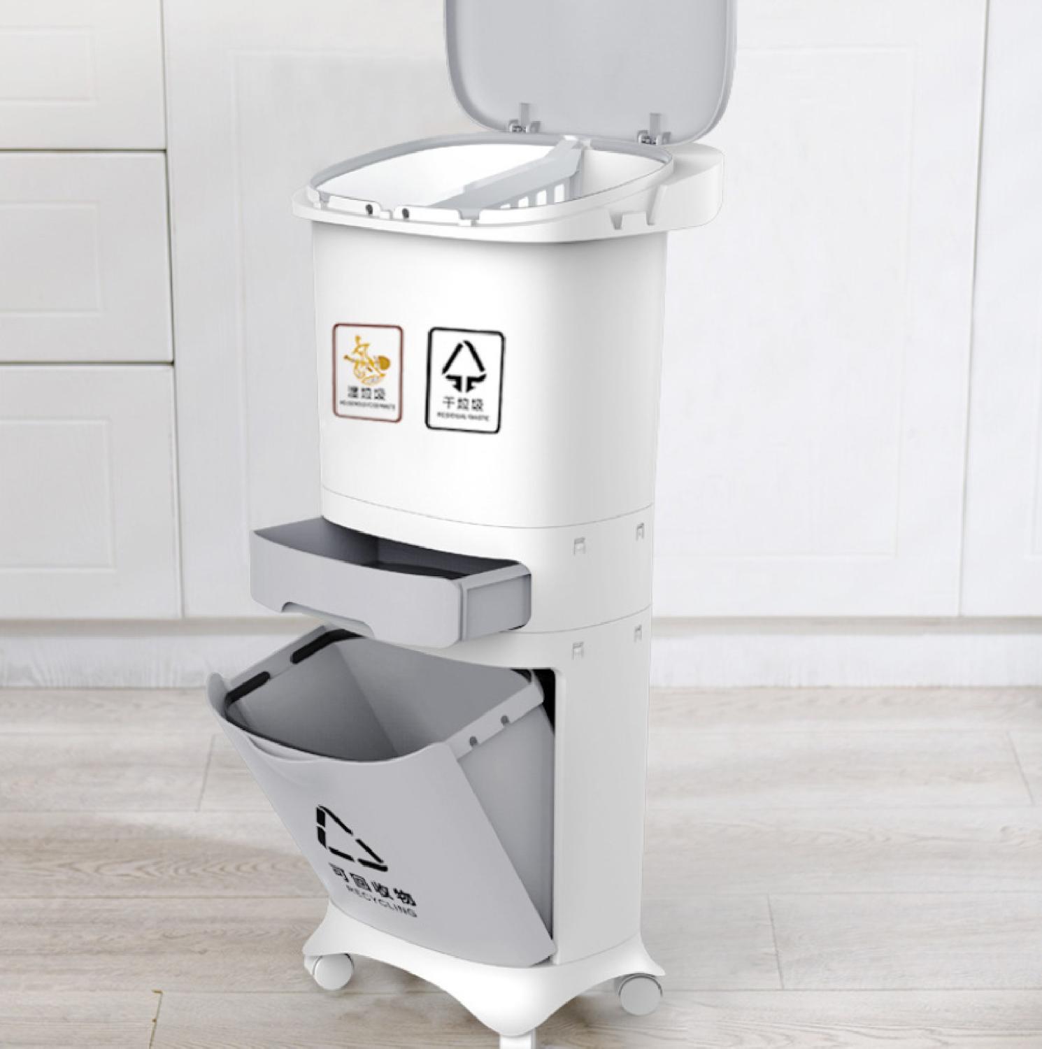 Trash Can with Wheels and Lid Trash Can with Wheels and Lid