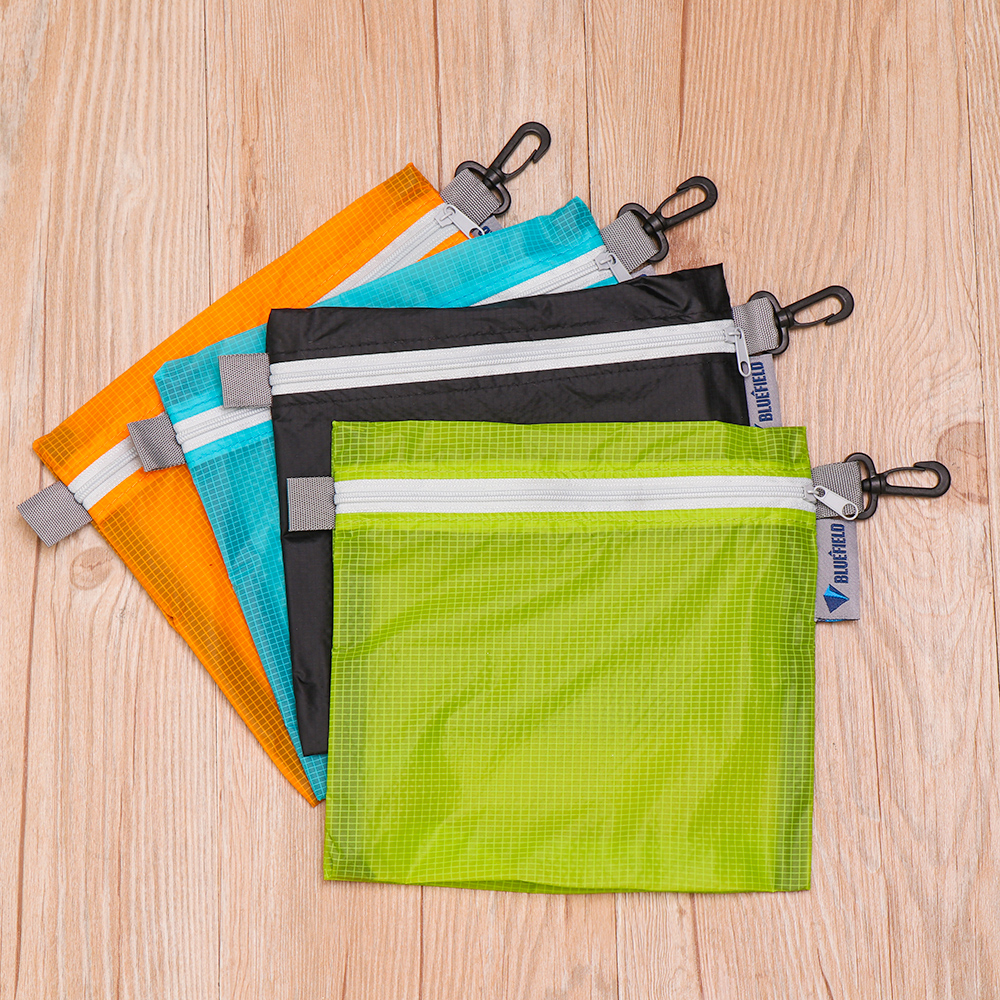 Travel-Friendly Waterproof Zipper Bag Travel-Friendly Waterproof Zipper Bag