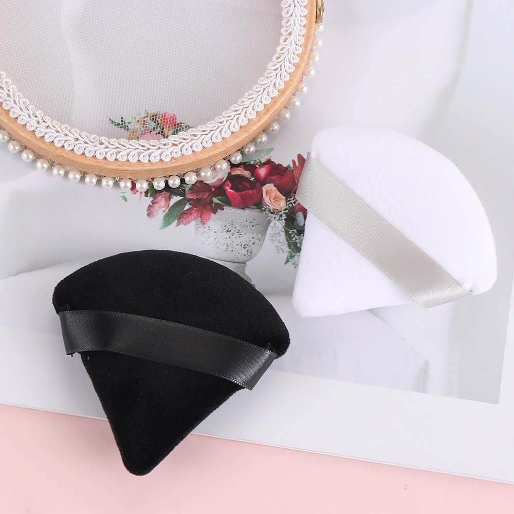 Triangle Makeup Powder Puff (2 pcs) Triangle Makeup Powder Puff (2 pcs)