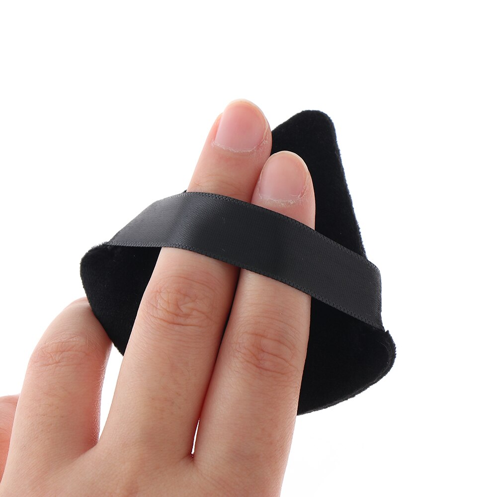 Triangle Makeup Powder Puff (2 pcs) Triangle Makeup Powder Puff (2 pcs)