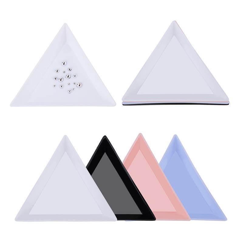 Triangular Plastic Bead Trays (10Pcs) Triangular Plastic Bead Trays (10Pcs)