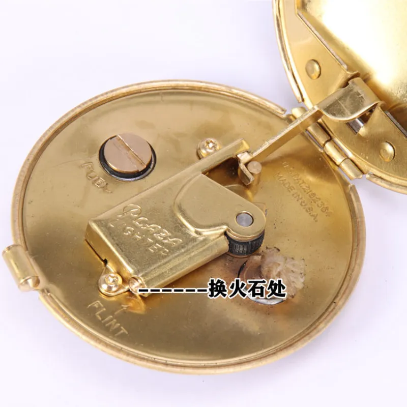 Ultra-thin Portable Compact Powder Cake-shaped Open Cover Ignition Retro Kerosene Lighter Metal Open Fire Smoking Ultra-thin Portable Compact Powder Cake-shaped Open Cover Ignition Retro Kerosene Lighter Metal Open Fire Smoking