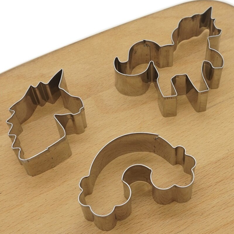 Unicorn Metal Cookie Cutters Set (3 pcs) Unicorn Metal Cookie Cutters Set (3 pcs)