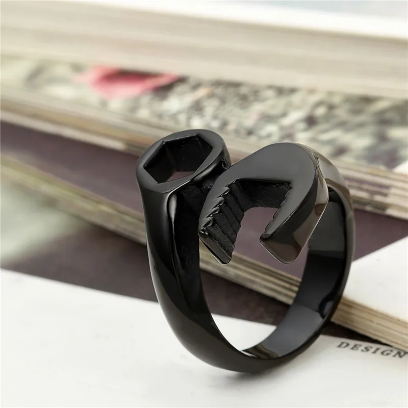 Unique Design Steel Wrench Ring