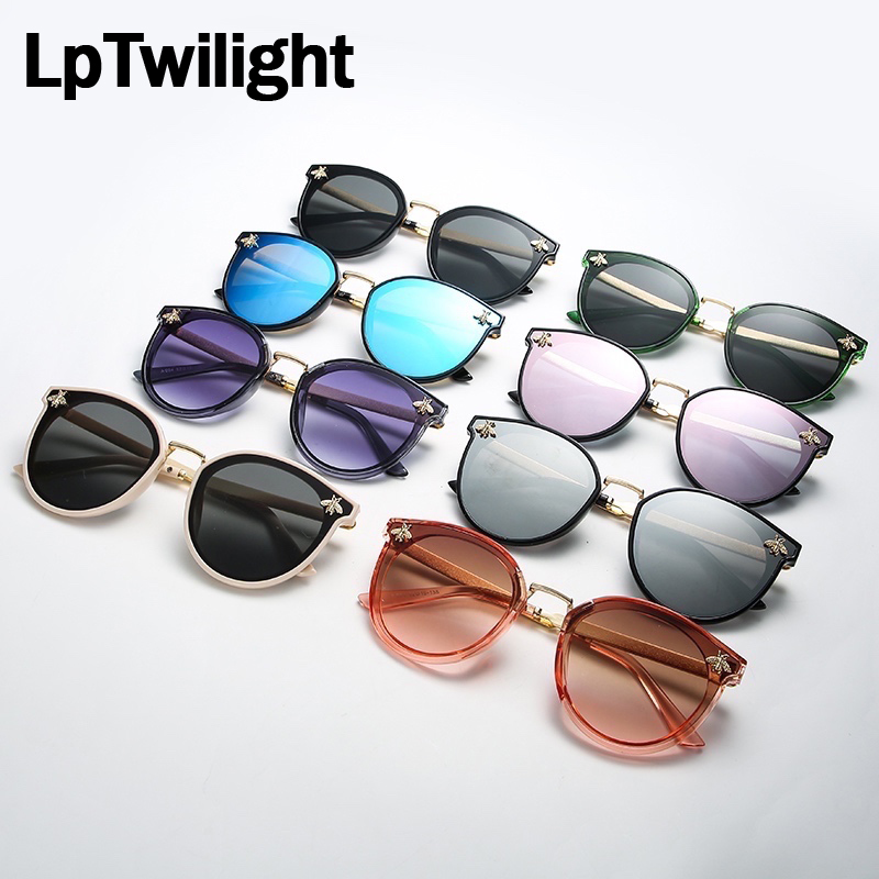 Unisex Retro Style Bee Sunglasses